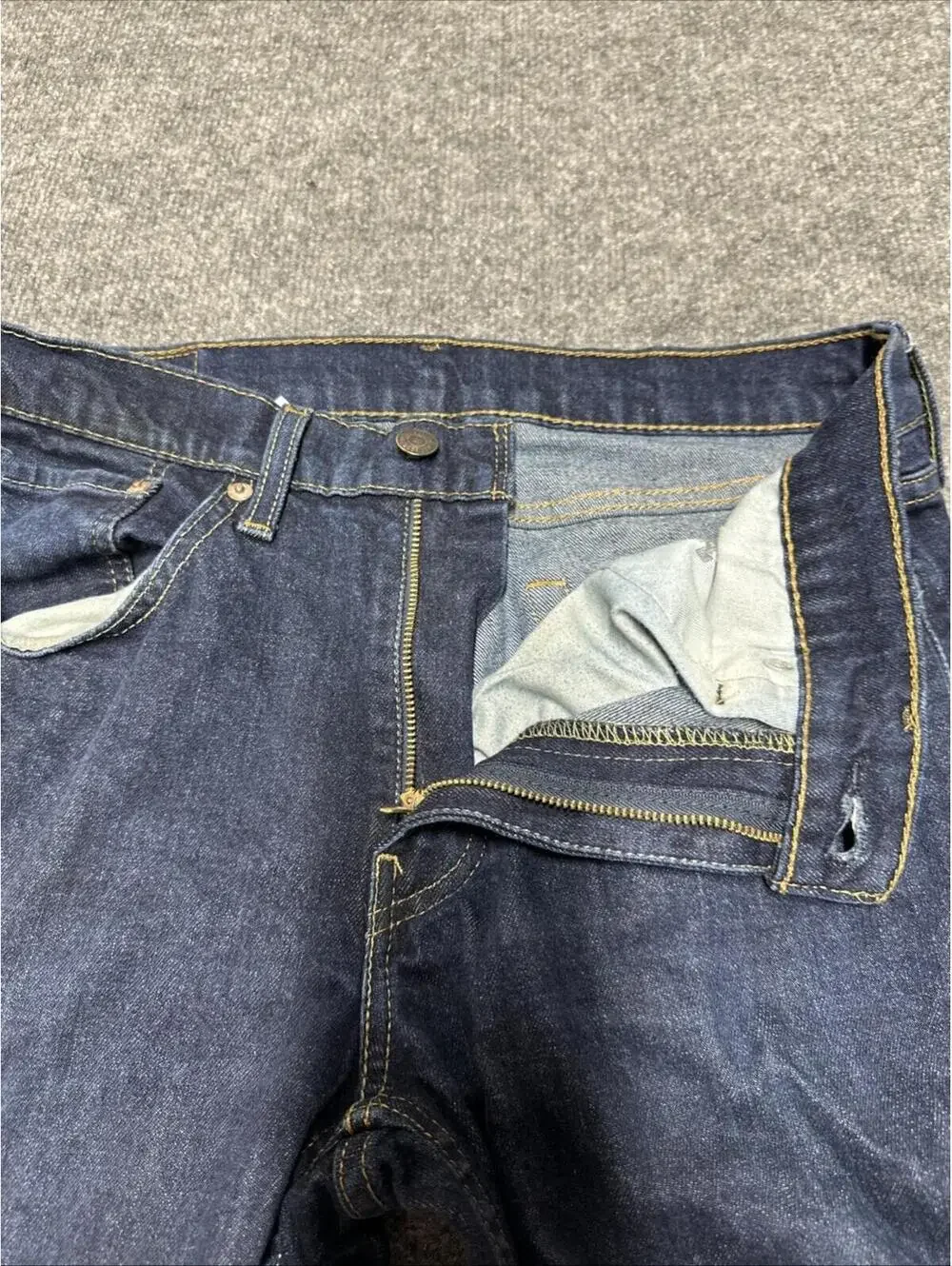 Levis 514 Jeans Mens 32 X 32 Blue Dark Wash Straight Leg 100% Cotton Denim